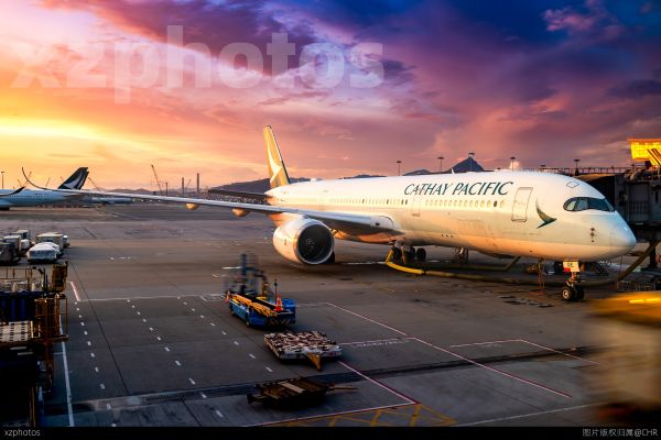 CX527 NRT-HKG