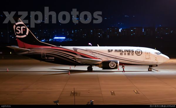 原云南航空的733