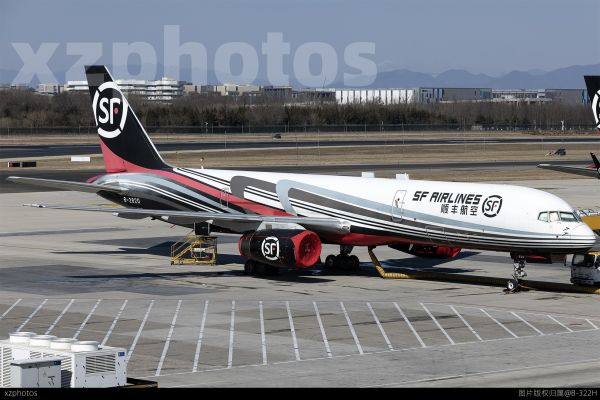 顺丰快递航空波音757