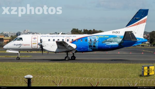 VH-EKX