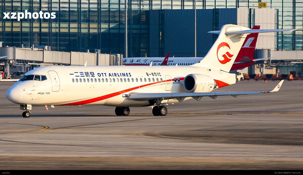 一二三航空C909