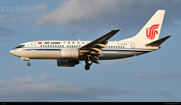 737-79L