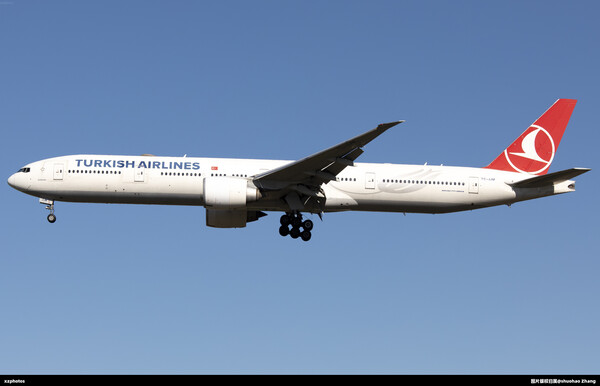 跑道01可以落地