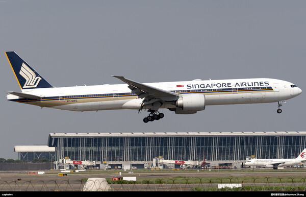 跑道17R可以落地