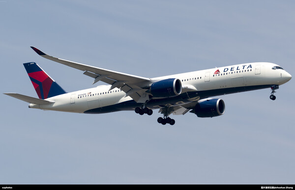 跑道16L可以落地