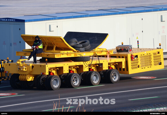 天山机场地勤车辆