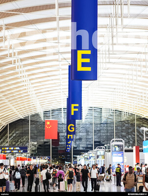 浦东机场T2航站楼