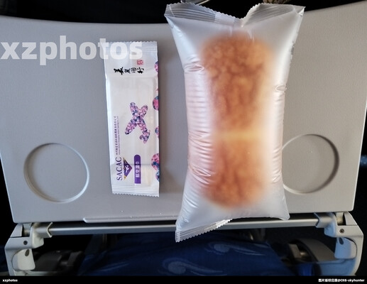 QW6032重庆江北—烟台蓬莱经济舱航食