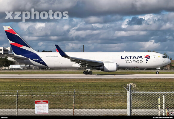 LATAM Cargo B767-300ER