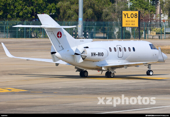 VH-RIO在广州FBO使用反推减速