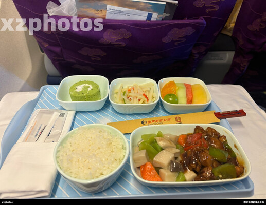 SC4661 青岛胶东-上海虹桥公务舱餐食