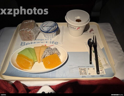 ZH8862南昌-深圳公务舱餐食