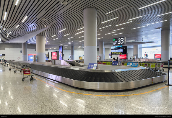 CANT2国内到达33号行李转盘