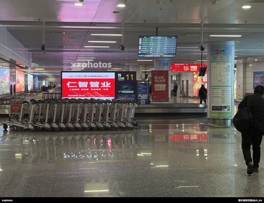 无锡苏南朔放机场行李转盘