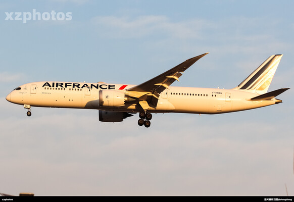 法航789黄金光降落