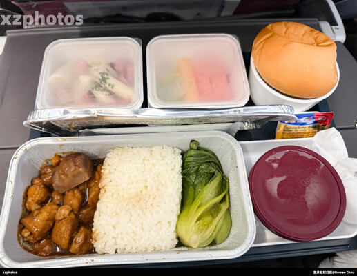CX951 青岛-香港经济舱餐食