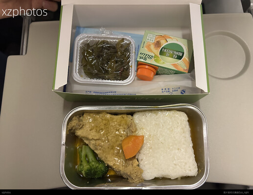 FM7317 上海浦东-西双版纳 经济舱餐食