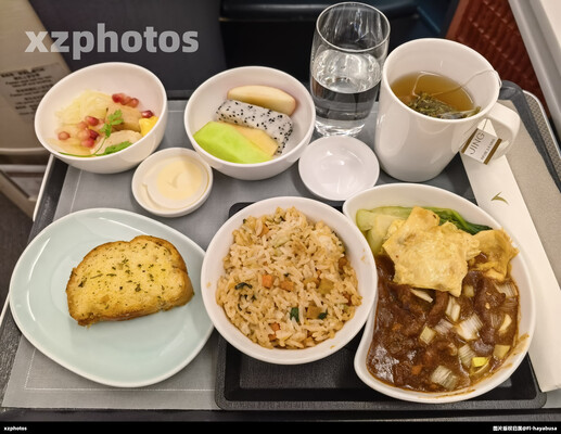 CX328 香港-上海 商务舱餐食