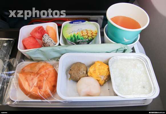 国泰航空 CX615 香港HKG-曼谷BKK 经济舱餐食