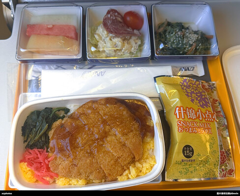 NH964北京首都-东京羽田经济舱餐食