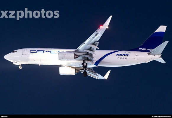 夜拍格鲁吉亚卡麦克斯航空737