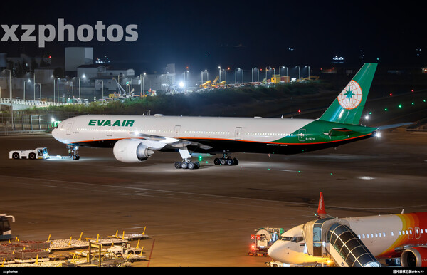 今夜长荣罕见派777执飞澳门