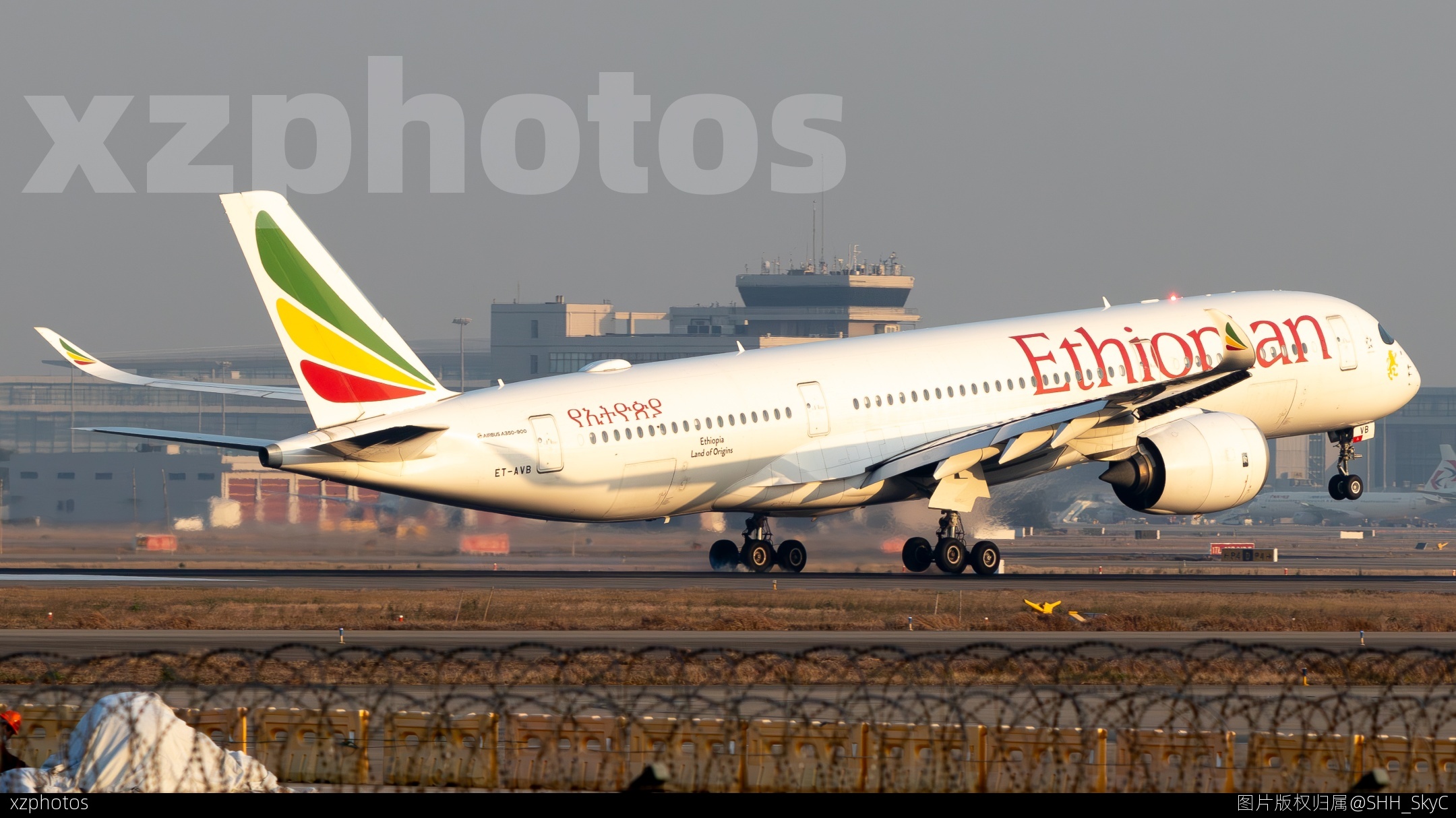 A350
