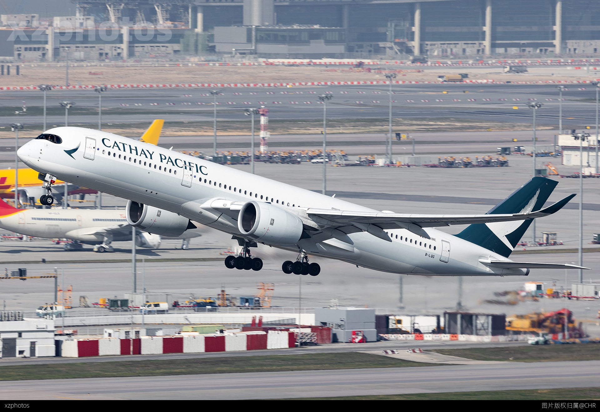 CX253 HKG-LHR