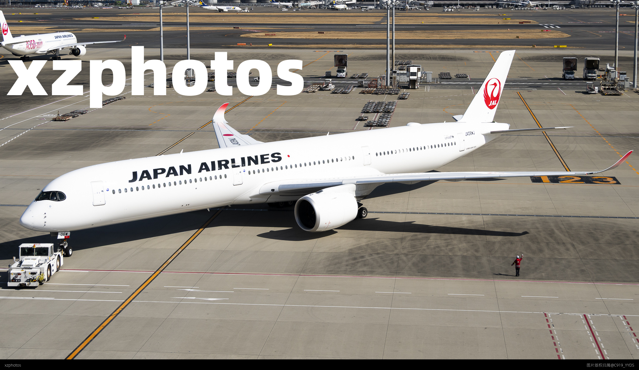 A350