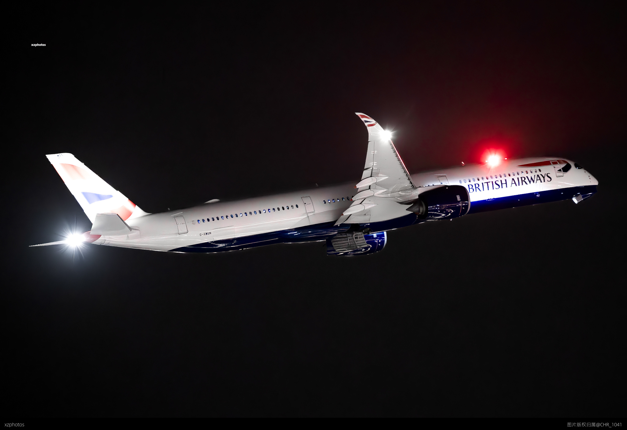 英国航空A35K深夜香港离场