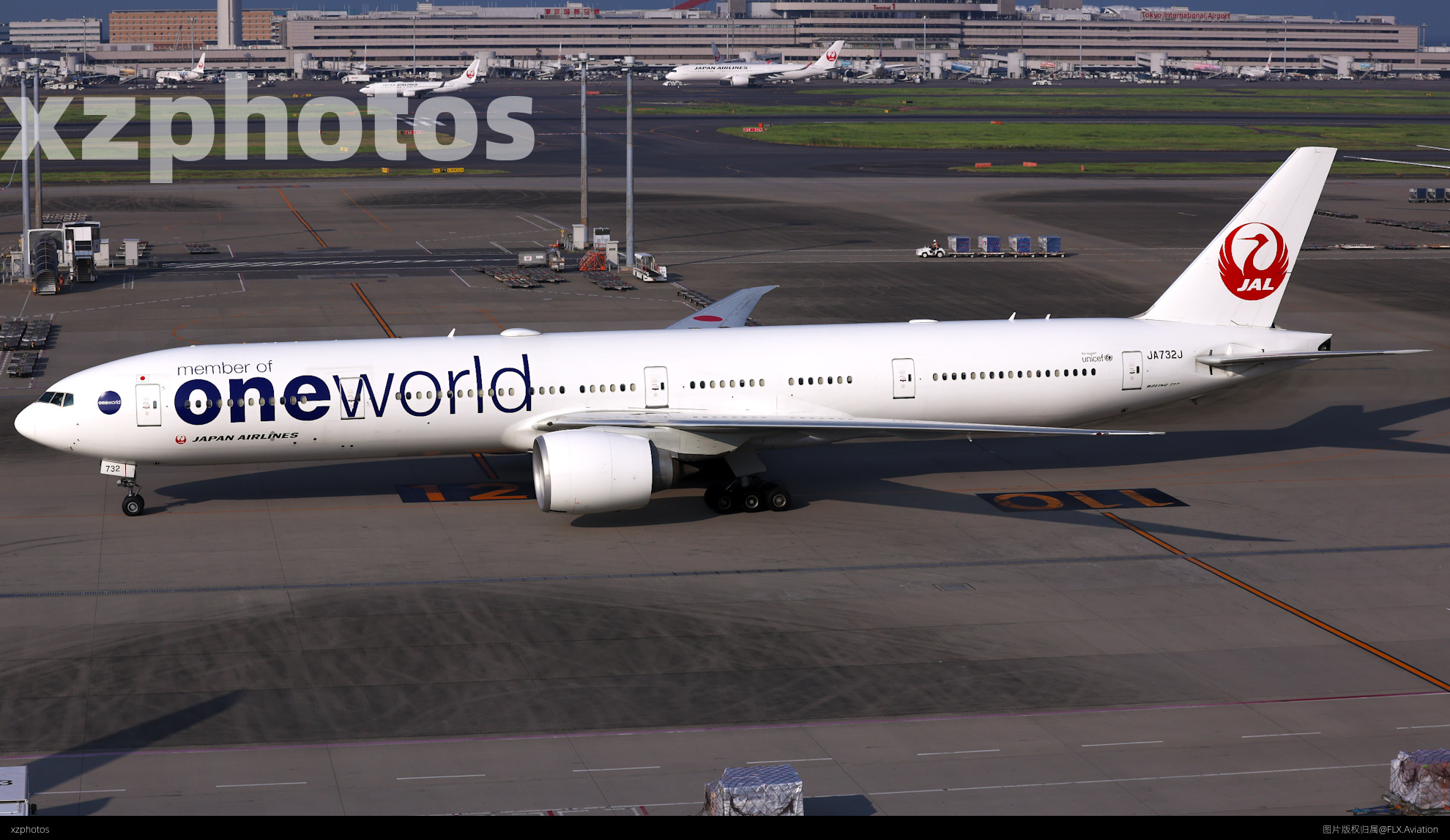 JA732J