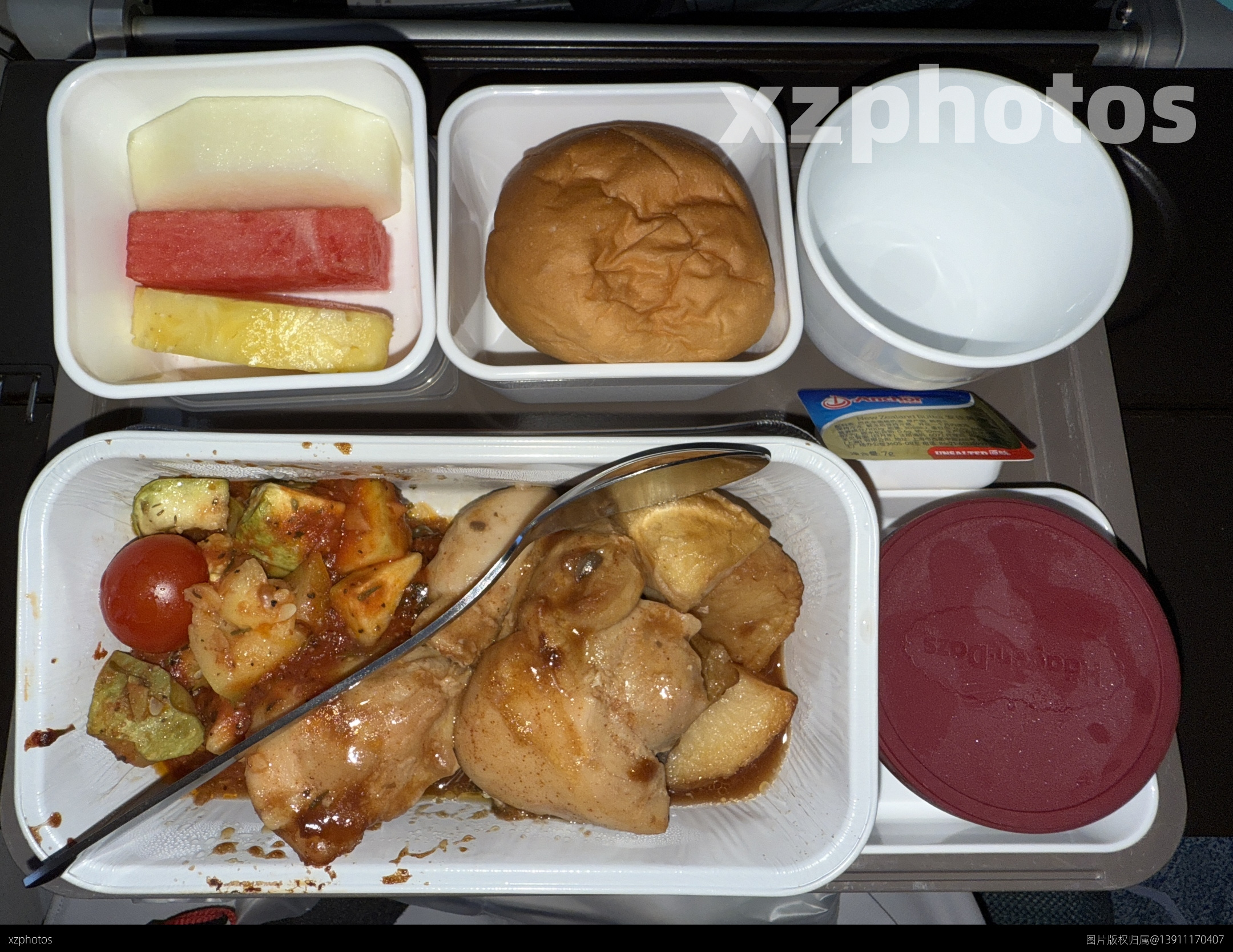 国泰京港线餐食