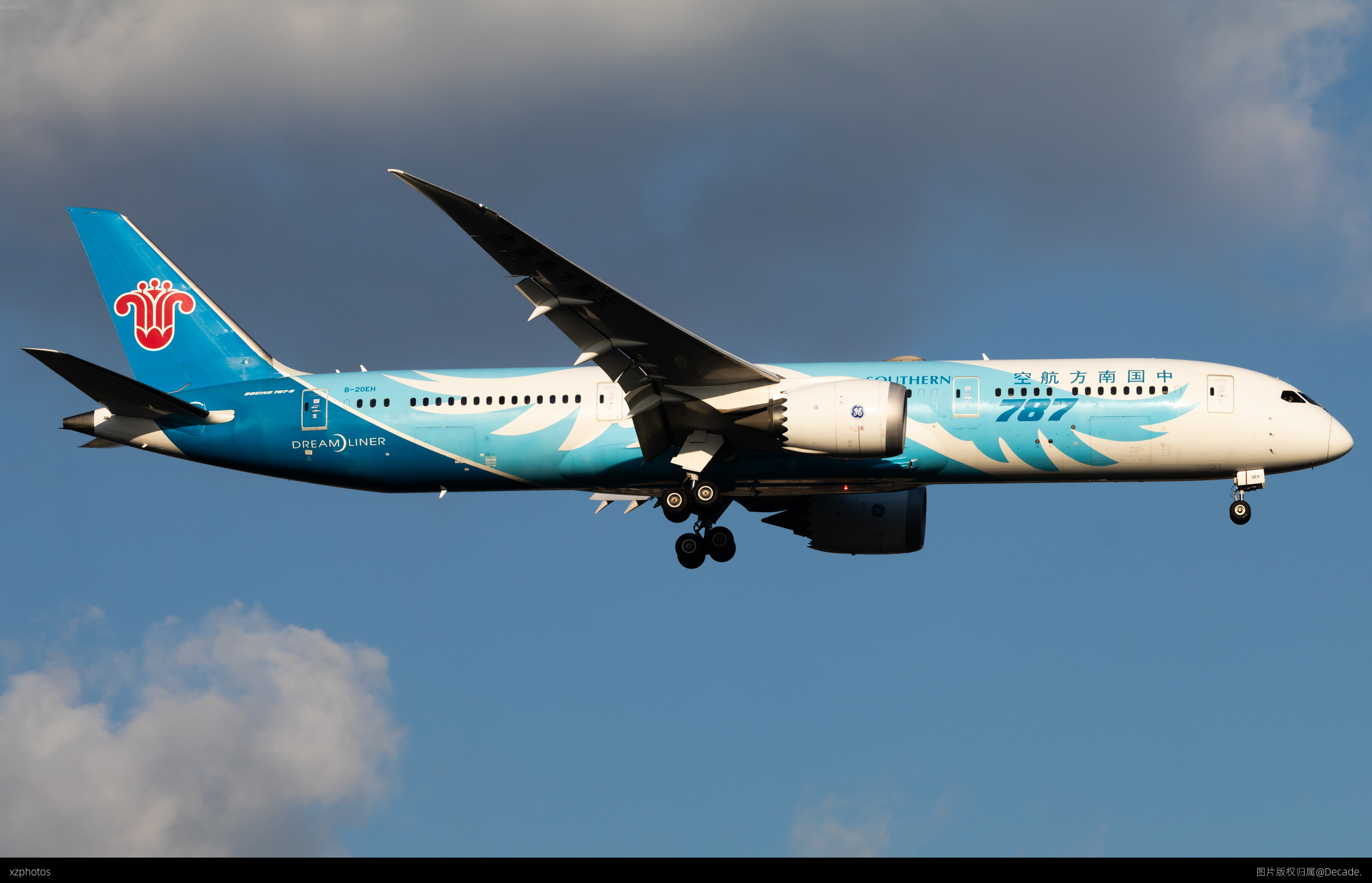 B789