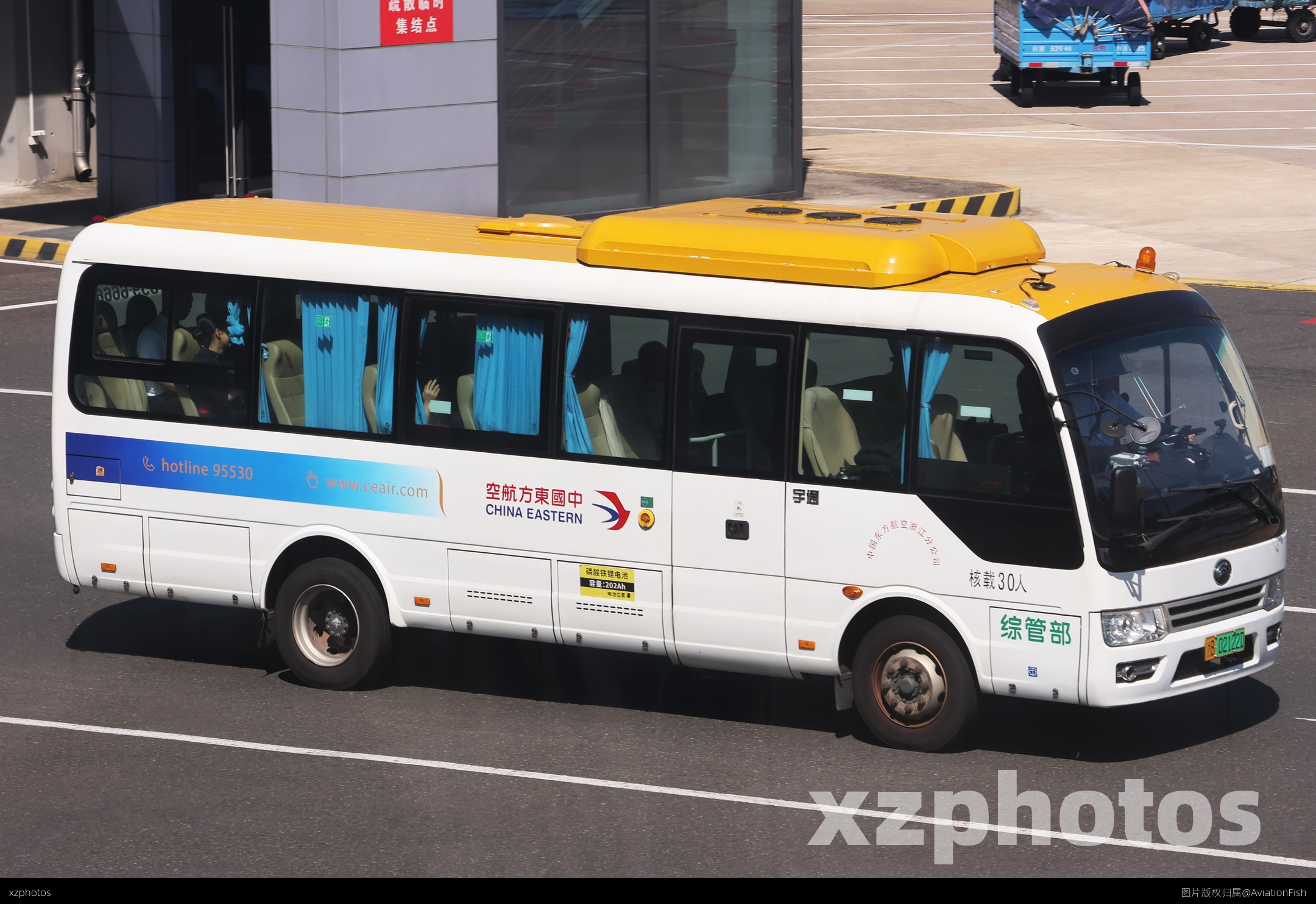 宁波栎社机场东航客运车