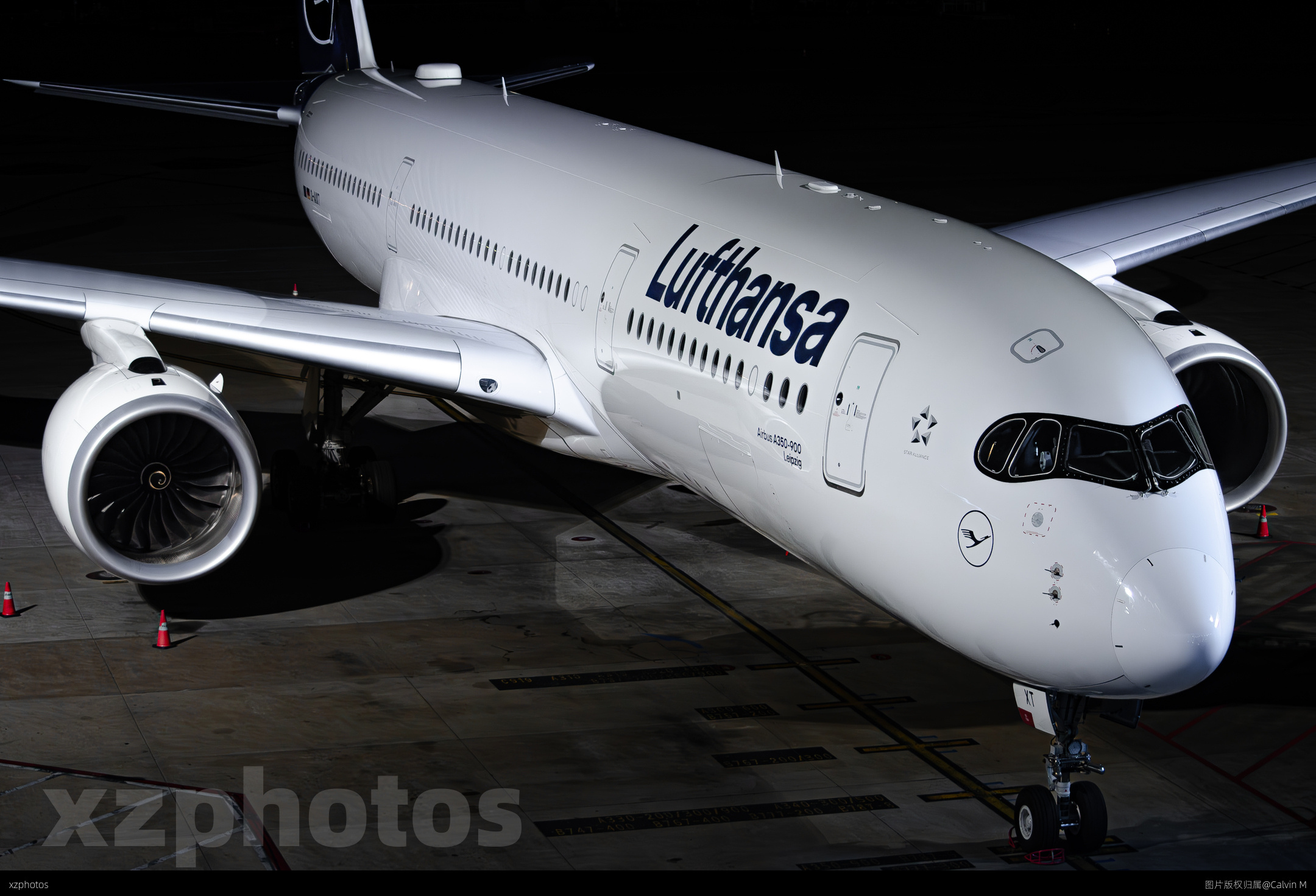 Lufthansa Airbus A350 在上海浦东机场 T2