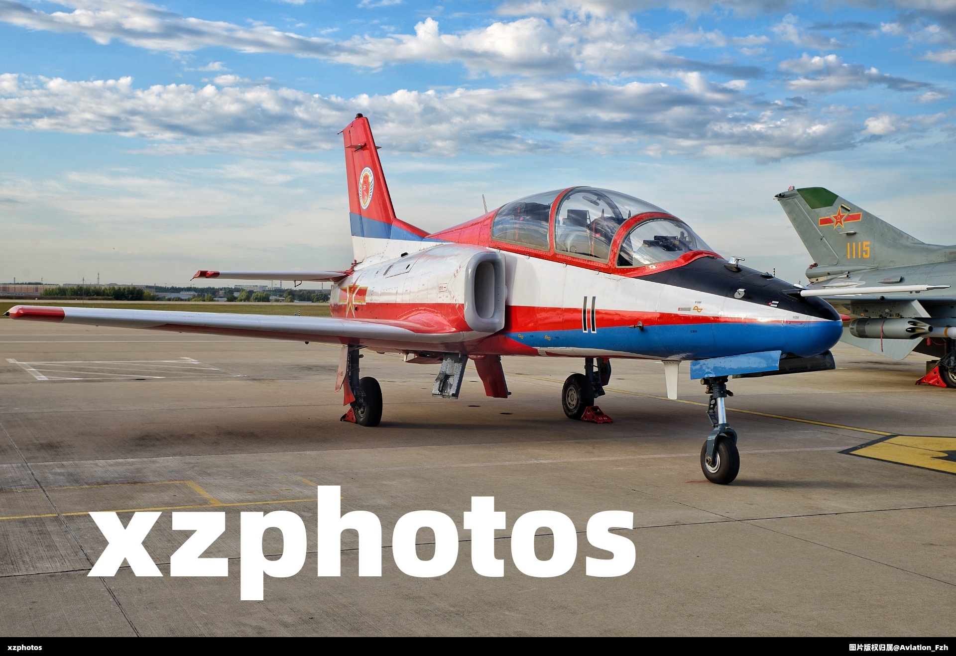 11红鹰表演队K-8