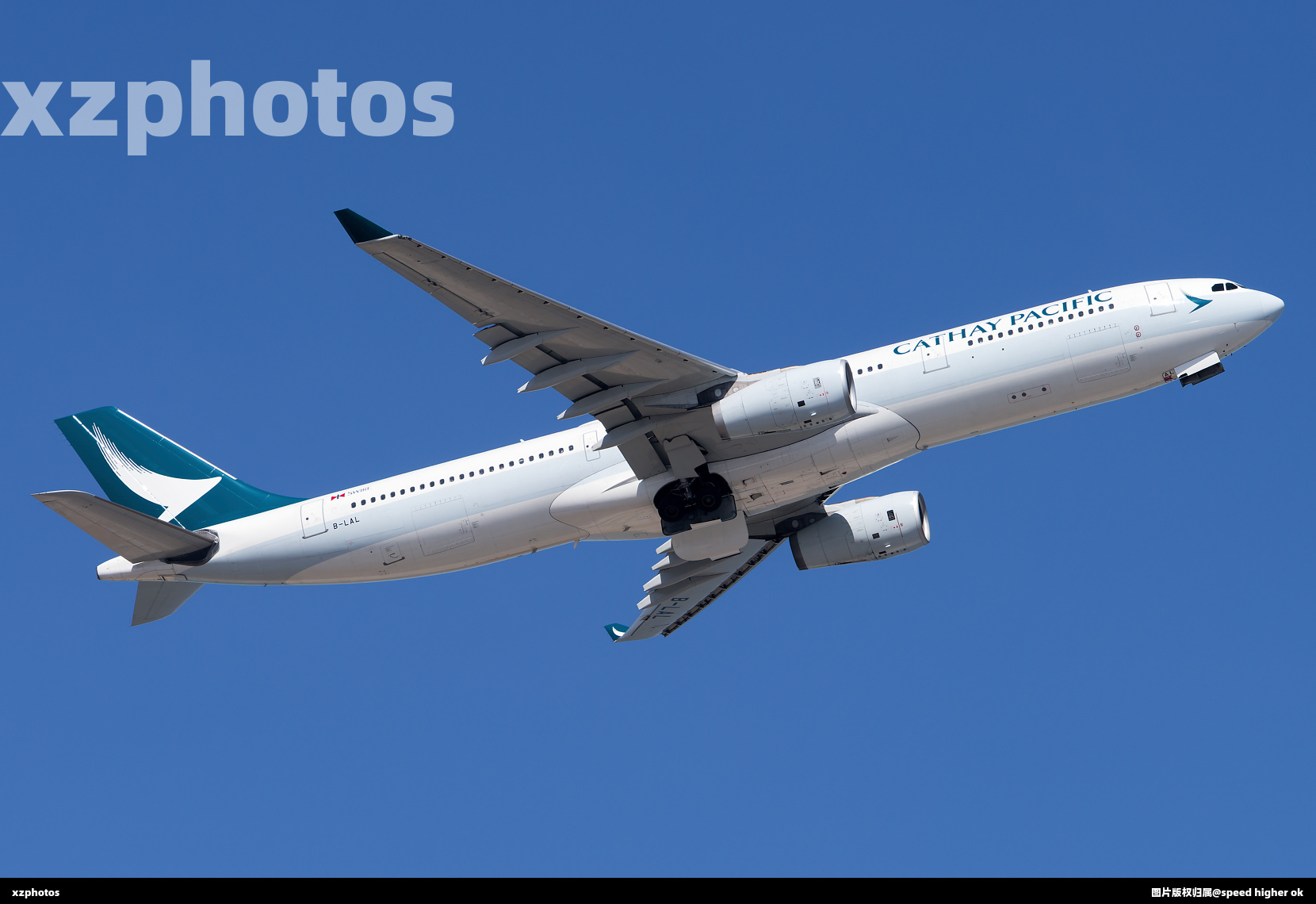 Cathay Pacific Taking Off