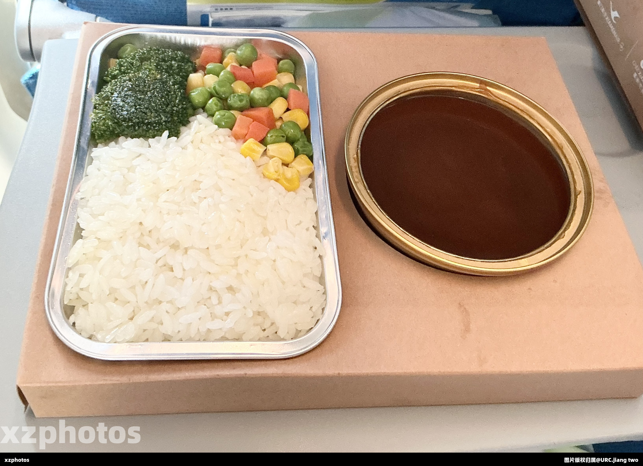 MF8229天津-乌鲁木齐餐食