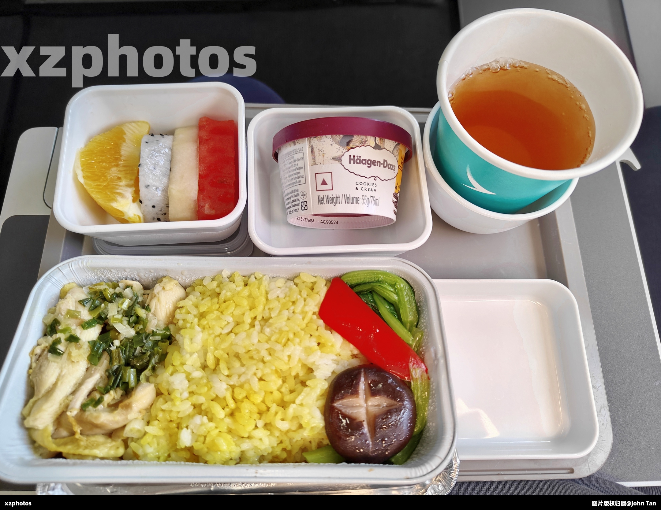 国泰航空CX957 CGO-HKG 经济舱餐食