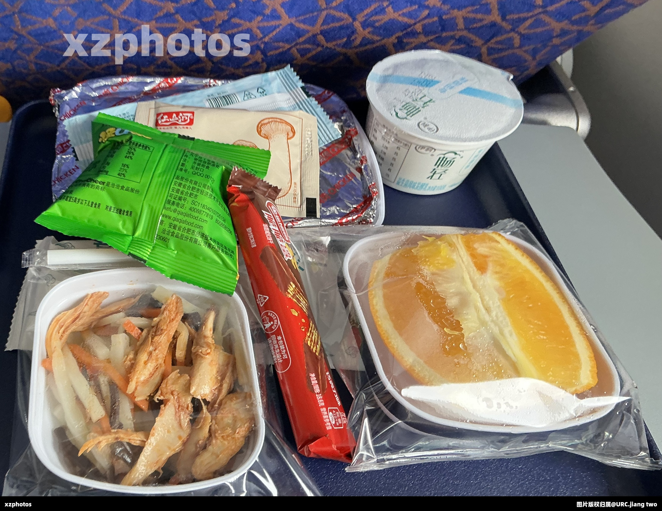 CZ6491兰州-乌鲁木齐餐食