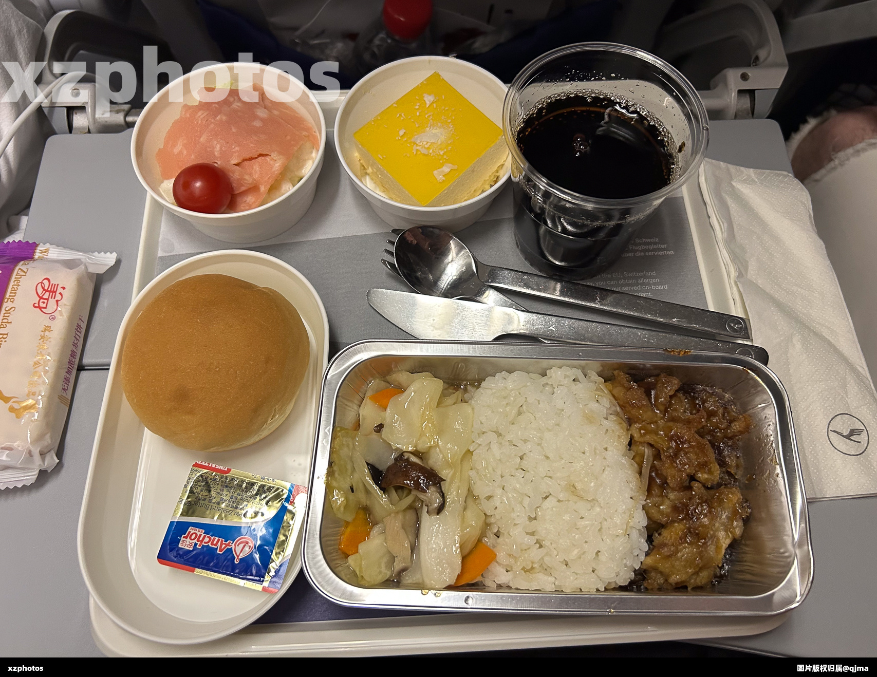 LH733 上海-法兰克福 经济舱餐食