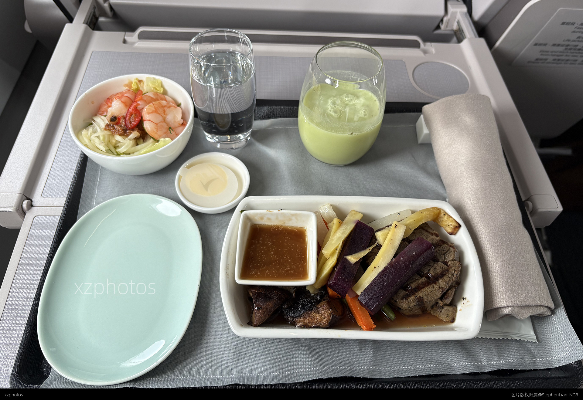 CX956 香港--宁波商务舱餐食