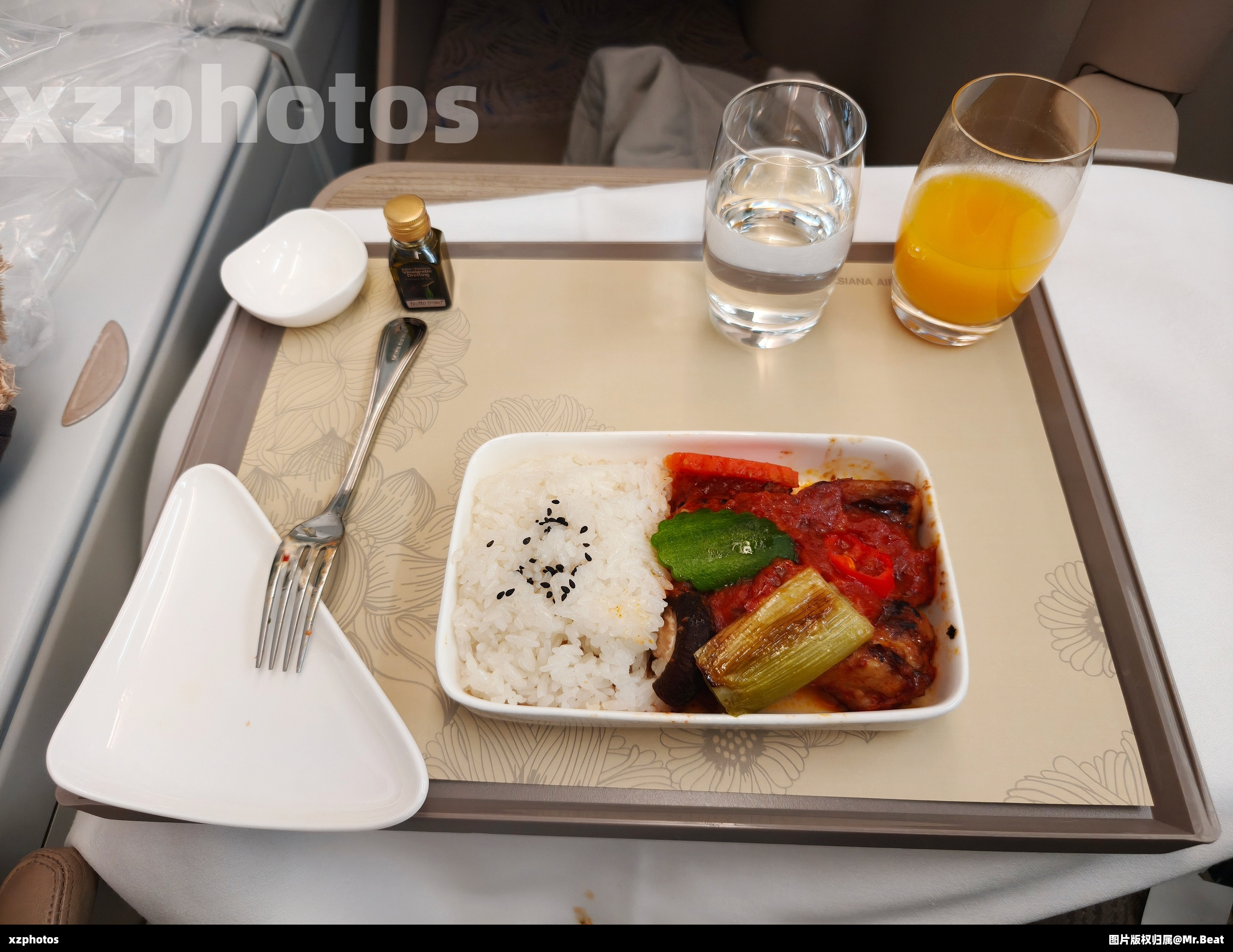 OZ204,ICN~LAX商务晚餐