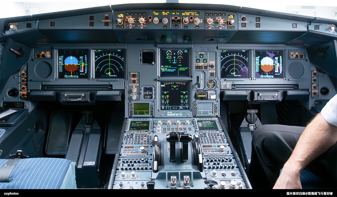 25年全网第一张达美339驾驶舱