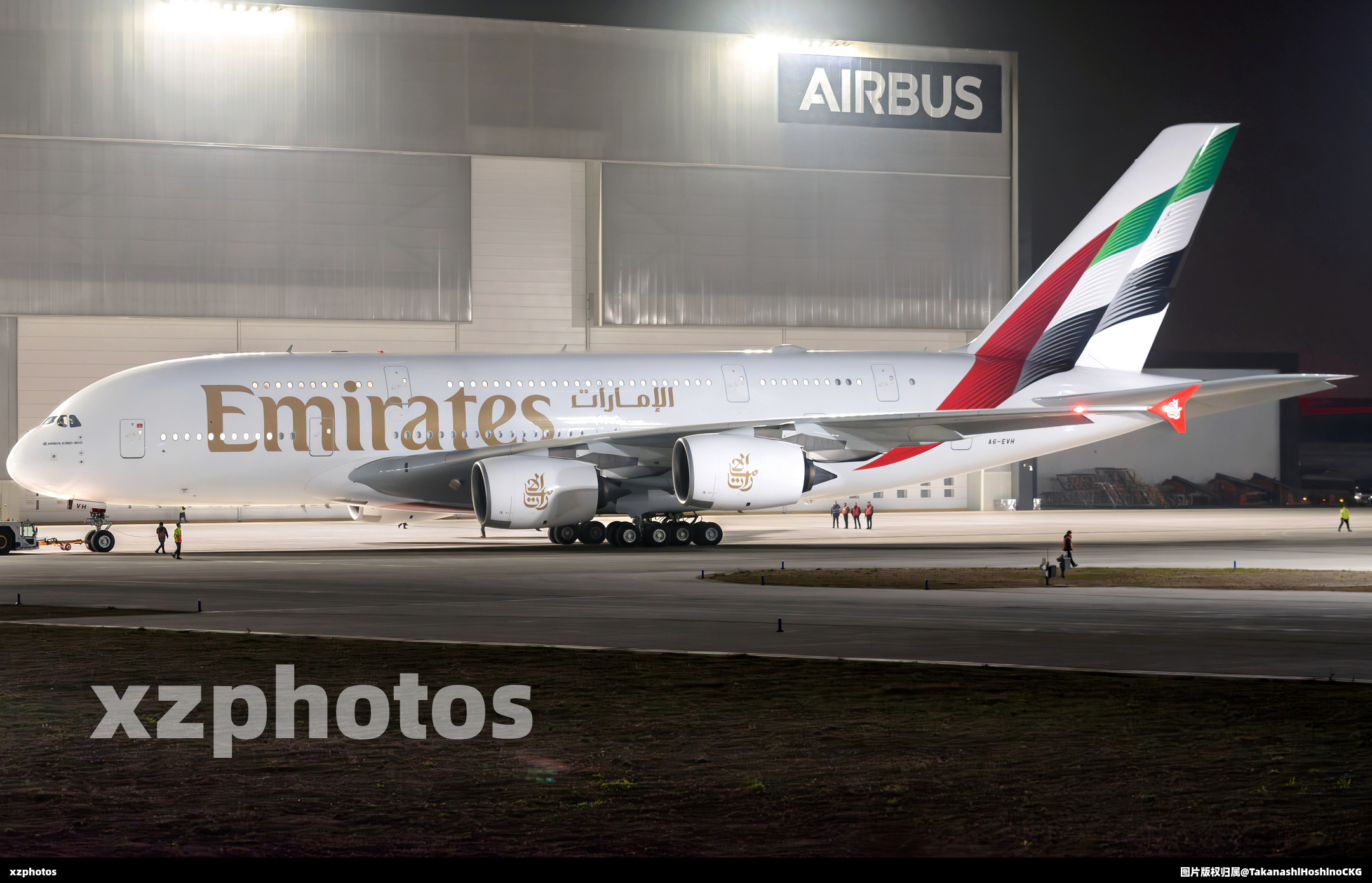 时隔5年空中巨无霸A380重返成都双流机场