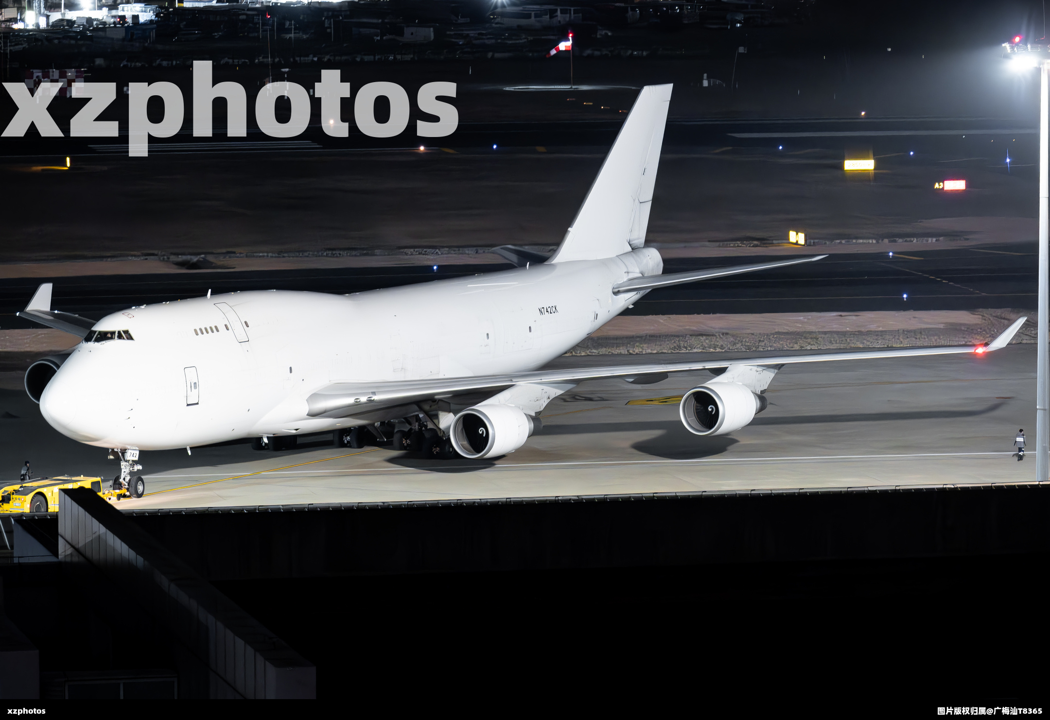 卡利塔白机首航XMN