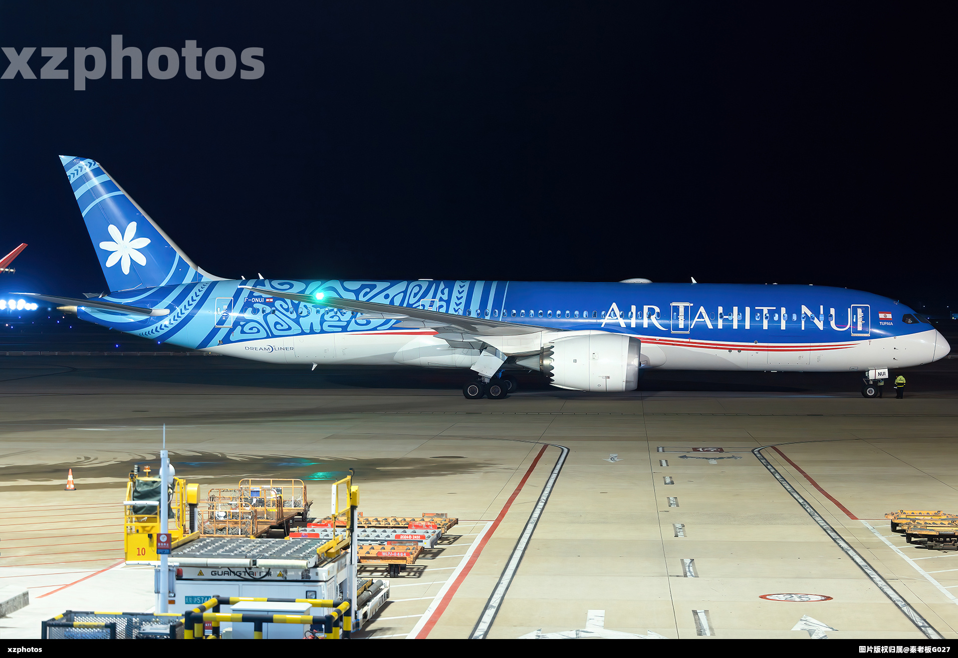 大溪地航空789旅游包机