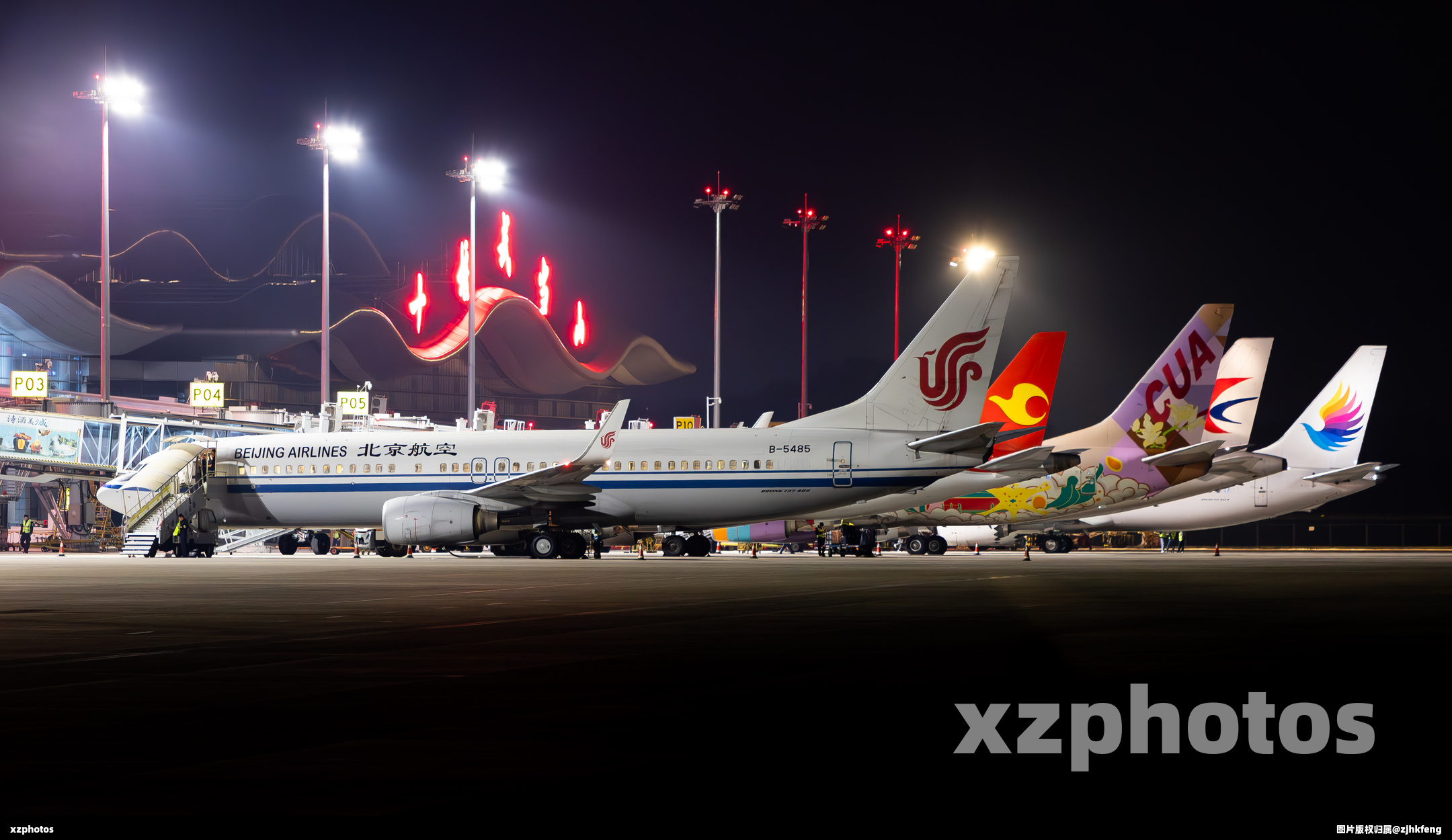 夜晚的武当山机场停机坪